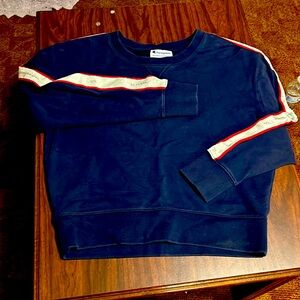 Women’s small champion sweatshirt